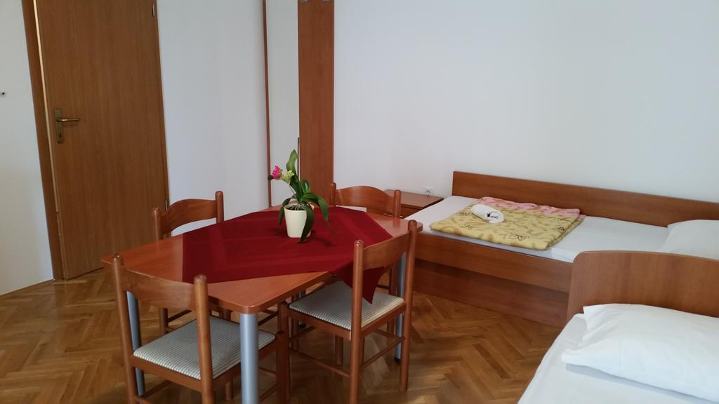 Apartments Marija Novalja Extérieur photo
